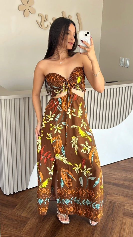Ísis Est Tropical Marrom